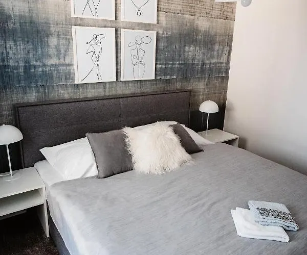 Ah Mlynska Basta Iii アパート